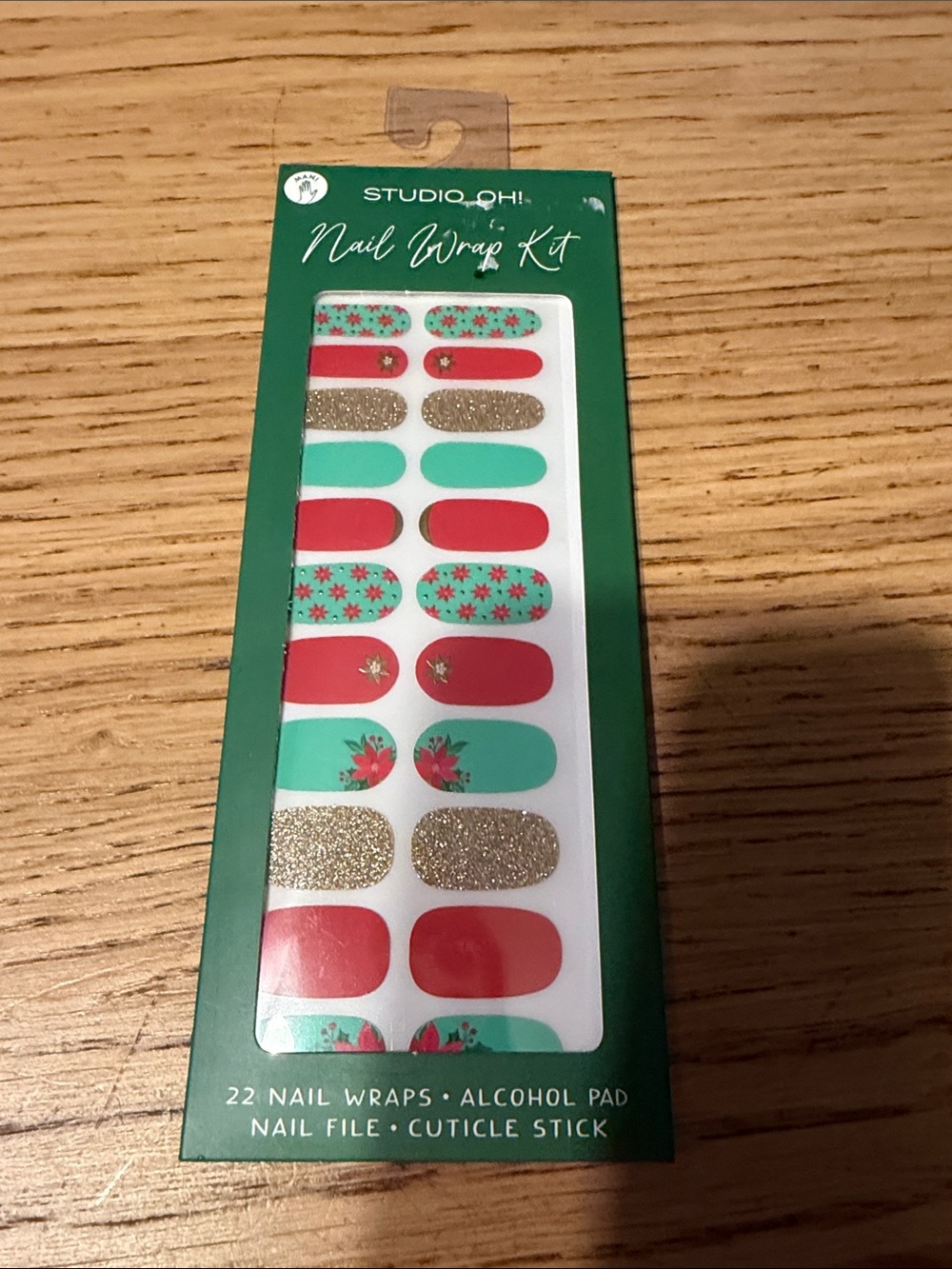 Studio Oh Nail Wrap Kit in Red, Teal & Gold Accents. No alcohol pad.